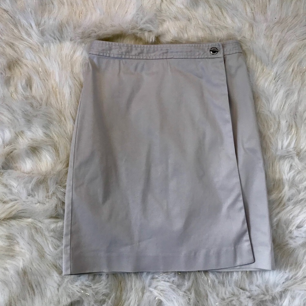 Ann Taylor Cream Pencil Skirt size 4